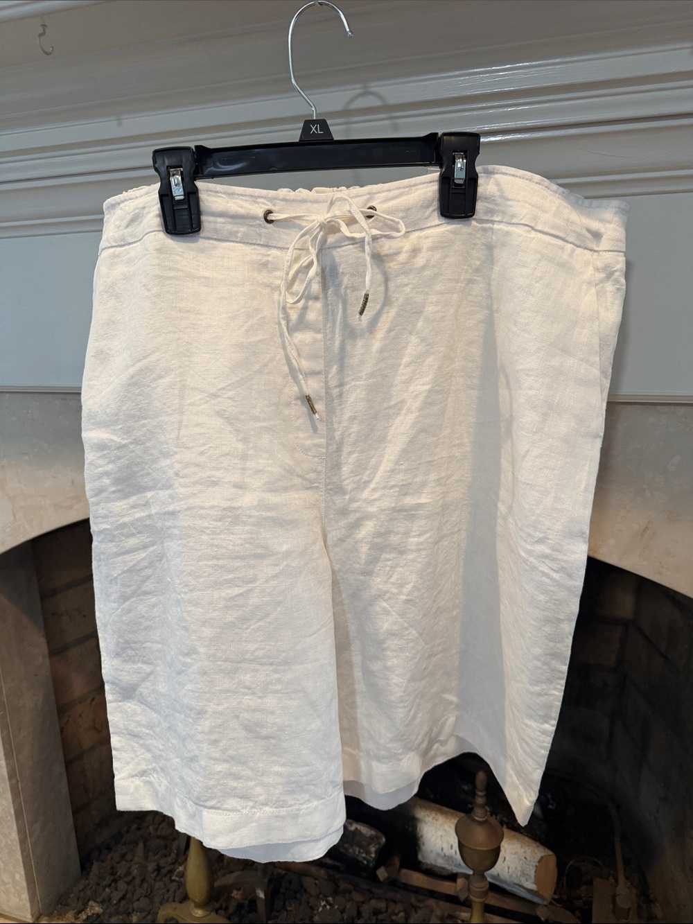 Chico's White Linen Drawstring Elastic Waist Shorts